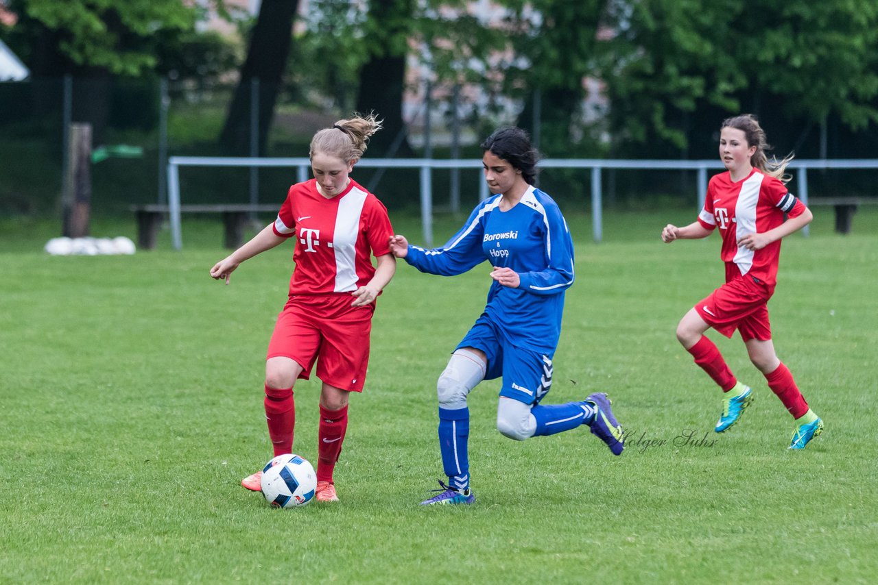 Bild 346 - wCJ SV Steinhorst/Labenz - VfL Oldesloe : Ergebnis: 18:0